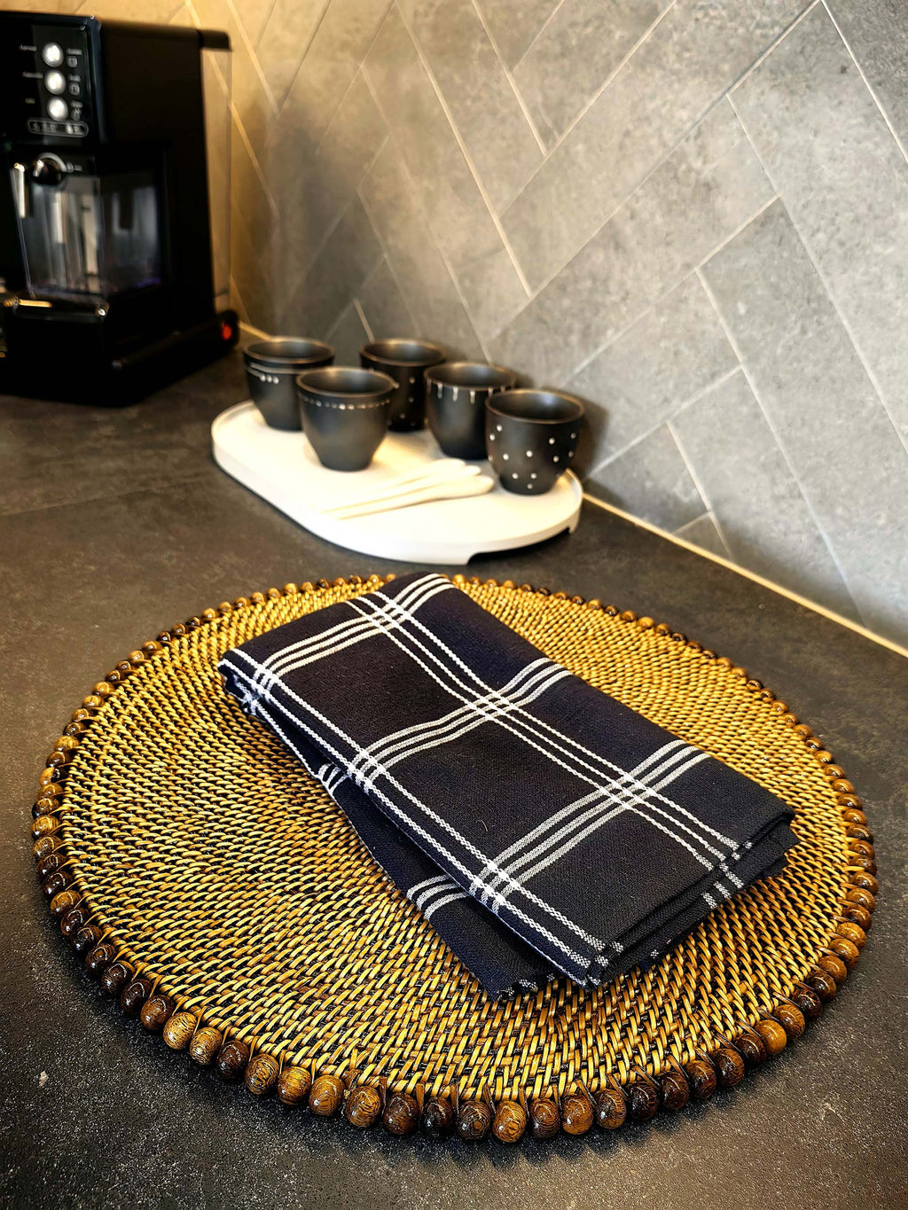 Round Placemat 14", With Dark Walnut Wood Beads, Set of 4